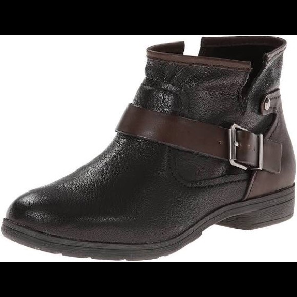BCBGeneration Shoes - BCBG booties “ rough” brown/black size 7,5”